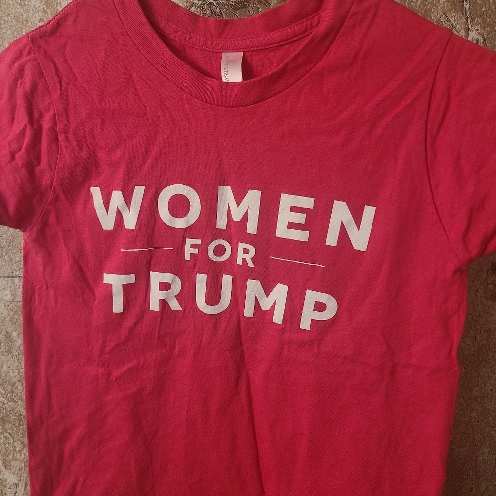 Women For Trump Shirt NWT S
